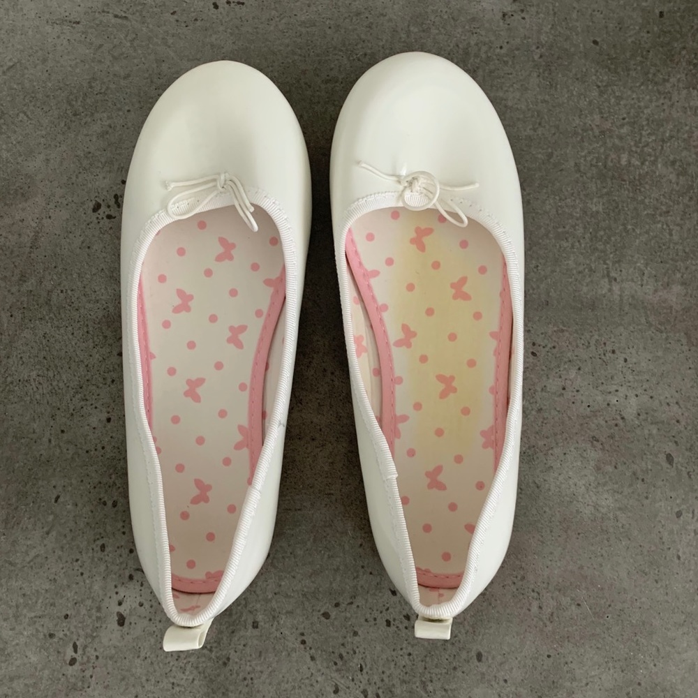 Girls White Patent Ballerina Flats Sz 1.5